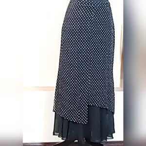 Pencil skirt qàa - European design ( Size 40 )